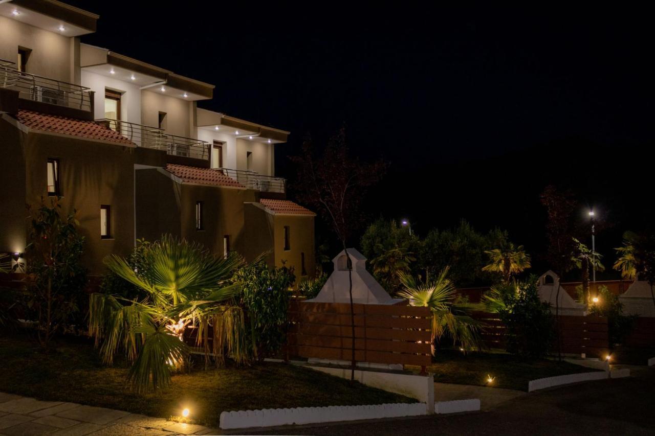 Pefkohori Golden Mountain Beach Villas Exteriér fotografie